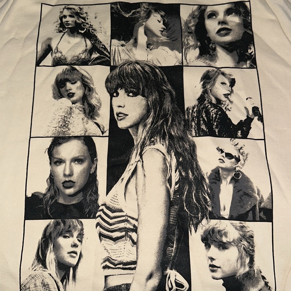 Taylor Swift Eras tour hoodie XL